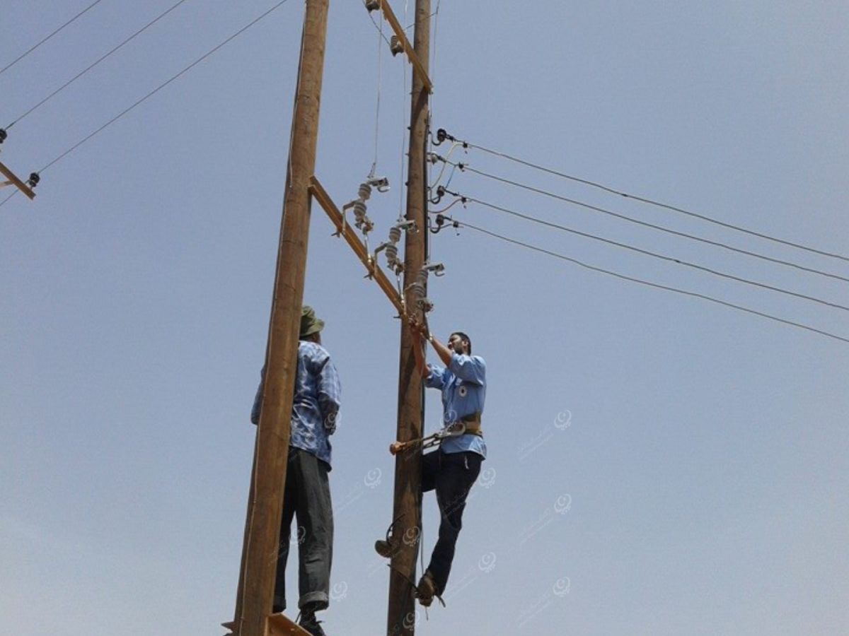 عودة التيار الكهربائي إلى منطقة إردانو بتوكرة بعد إنقطاع دام 48 ساعة