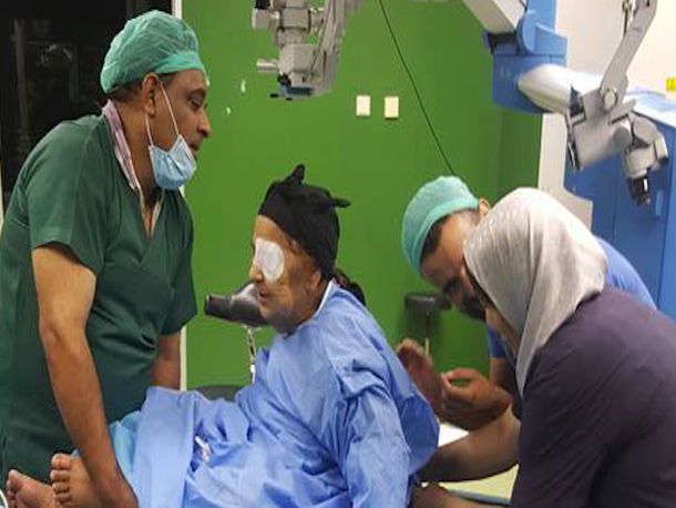 وقفة احتجاجية لعناصر طبية وطبية مساعدة