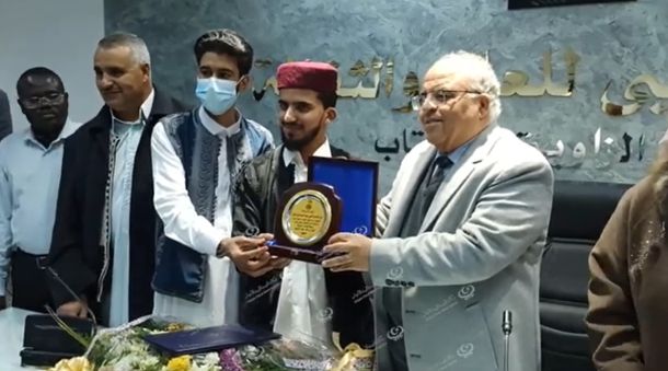 انطلاق امتحانات نهاية الفصل الأول في ظل أزمة بعض الكتب ومعلمي الجداول