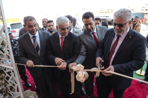 موظفو كلية التربية بغات يطالبون بالإفراجات المالية الخاصة بهم