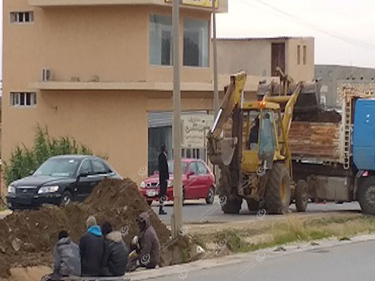 حملة لنظافة الطريق الرئيسى الرابط بغريان