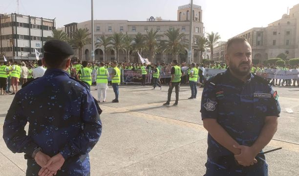 مسابقة منهجية لطالبات محو الأمية بتساوة بلدية وادي عتبة