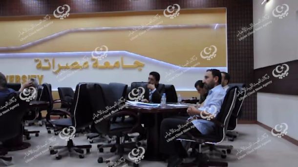 غلق الطرق المؤدية لميدان الشهداء أمام حركة المركبات