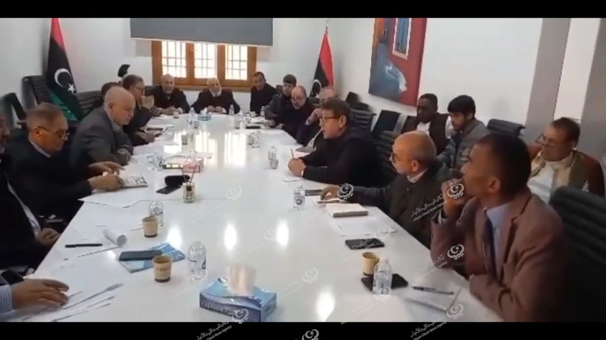 عدد من المرشحين للرئاسي والنواب ونشطاء وسياسيون ومنظمات مجتمع مدني يطرحون مبادرة (حوار الطيف السياسي والمجتمعي)