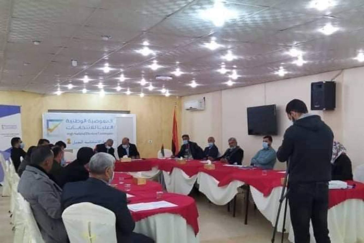 جلسة حوارية بمدينة جادو حول دور الإعلام في تعزيز المشاركة الانتخابية