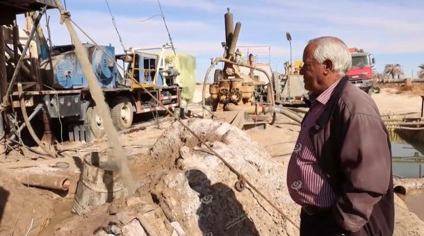 وقفة احتجاجية للعاملين بمستشفى الحنية القروي ببلدية الجبل الأخضر