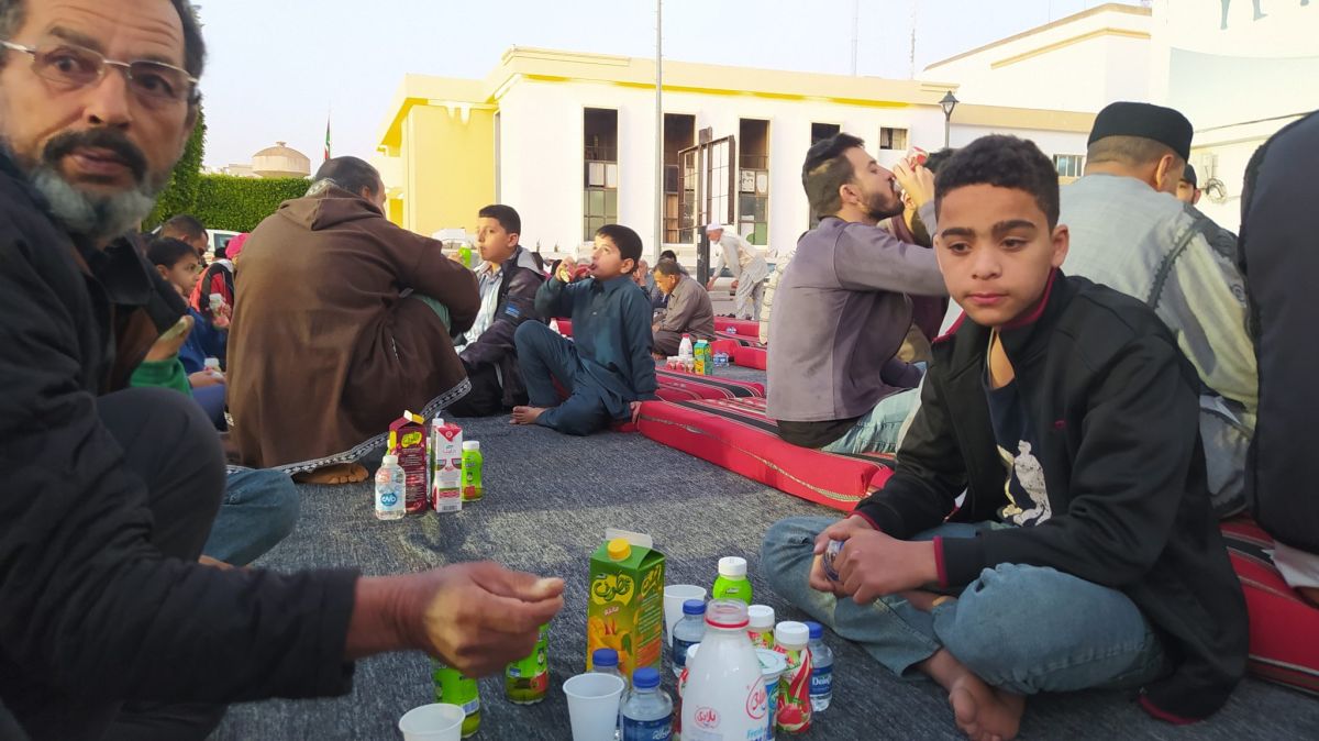 مؤسسات المجتمع المدني واتحاد الطلبة في مصراتة ينظمان حفل إفطار جماعي