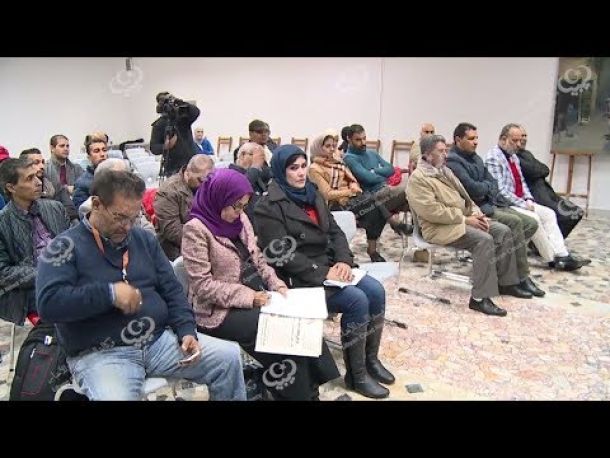 الهلال الأحمر الليبي يقدم مساعدات إنسانية لنازحي تاورغاء