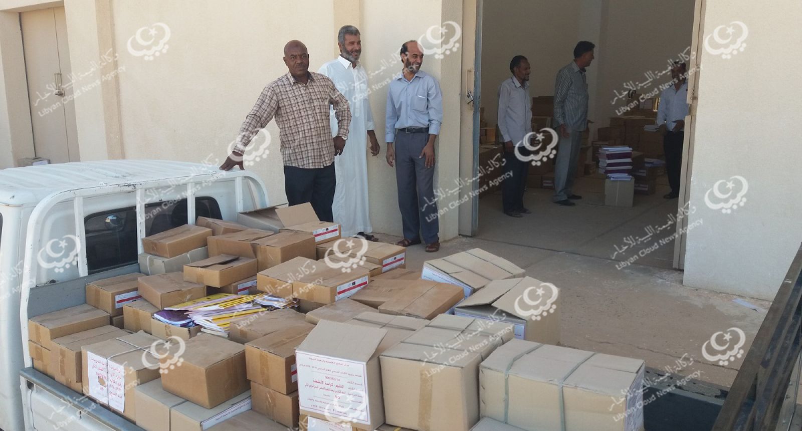 شؤون مخازن التعليم بسبها توزع الكتاب المدرسي