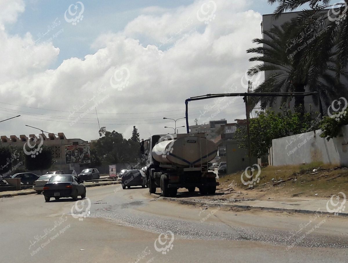 الخمس: تواصل انقطاع مياه النهر الصناعي ومساعي للبدائل