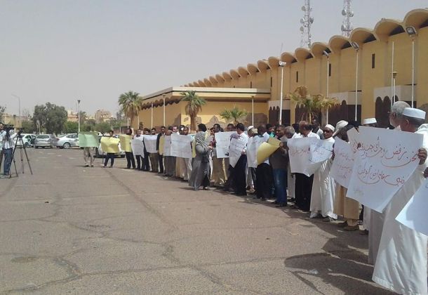 اندلاع حريق بإحدى محطات الوقود بصبراتة