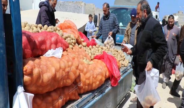 جامعة الزيتونة بترهونة تعتمد قرار التعليم عن بعد