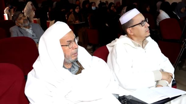 البحث الجنائي بمديرية أمن صبراتة يقبض على متهمين في وقائع سرقة أسلاك الكهرباء من المزارع جنوب المدينة