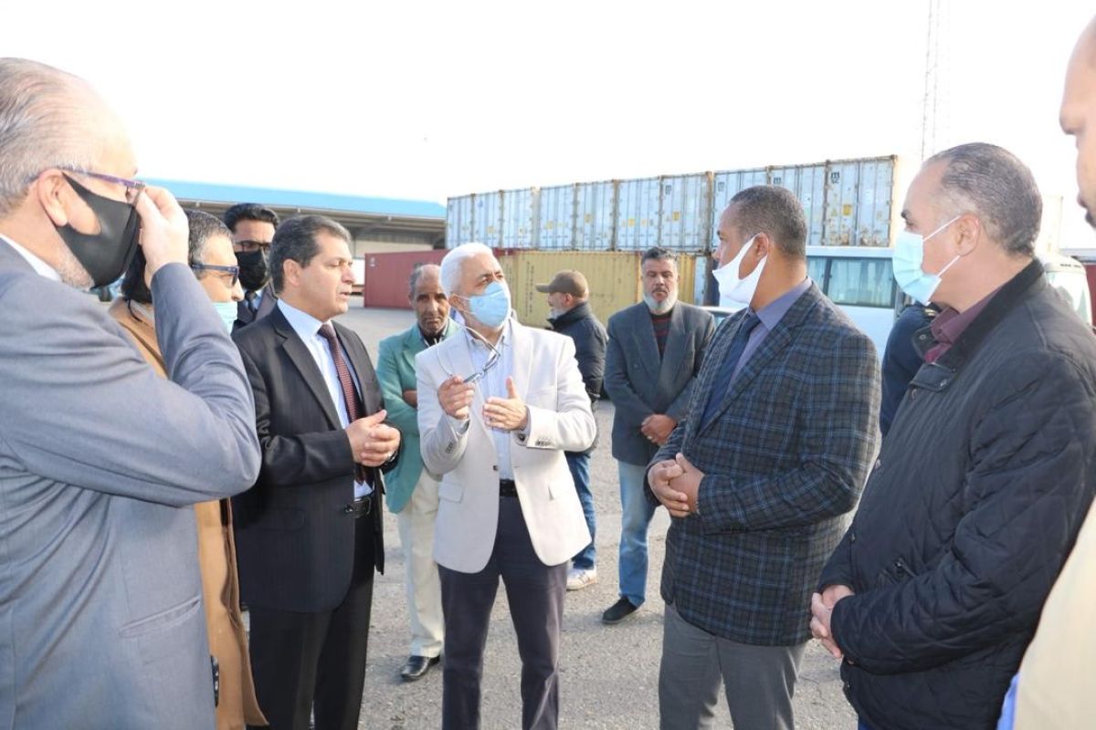 جولة أعضاء اللجنة العليا المشكلة من المجلس الرئاسي لميناء طرابلس البحري
