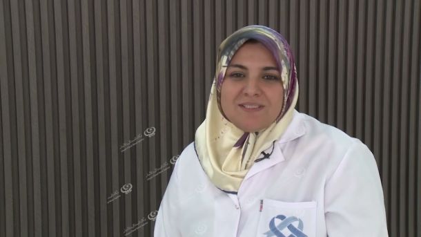 والد طفلة مريضة يناشد رئيس حكومة الوحدة الوطنية النظر في ملف مرضى ضمور العضلات