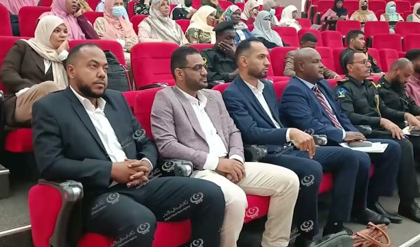 وكيل وزارة الصحة لشؤون المراكز الطبية يبحث تنظيم العمل داخل مستشفى طرابلس الجامعي