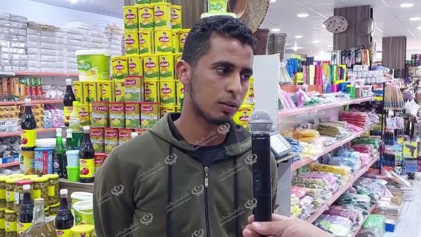 والد طفلة مريضة يناشد رئيس حكومة الوحدة الوطنية النظر في ملف مرضى ضمور العضلات