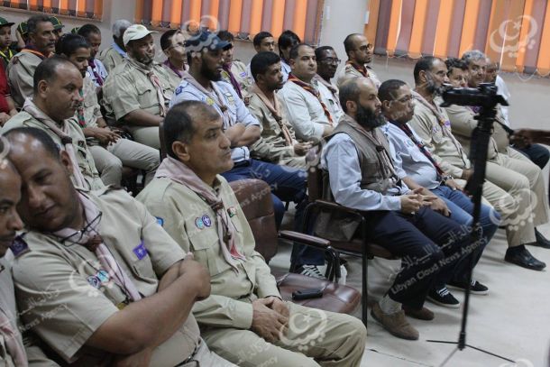 الهلال الأحمر يقدم المساعدة لمركز إيواء المهاجرين بصبراتة