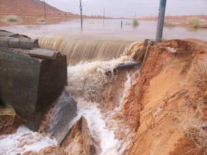 هطول أمطار غزيرة على مناطق مزدة ونسمة وفسانو وأبوالغرب والحمادة